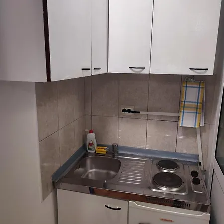 Nest For Two Akademika Ivana Zovka 1